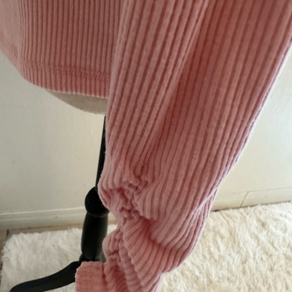 UGG Maxwell Henley - Picture 5 of 11